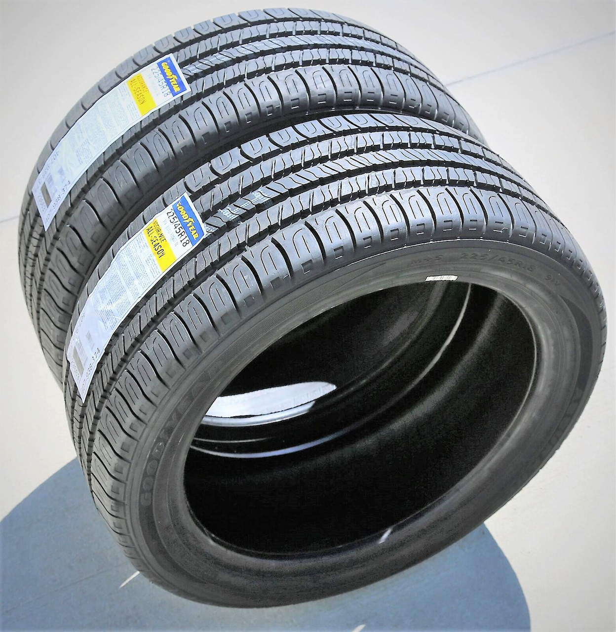 Goodyear Assurance AllSeason 225