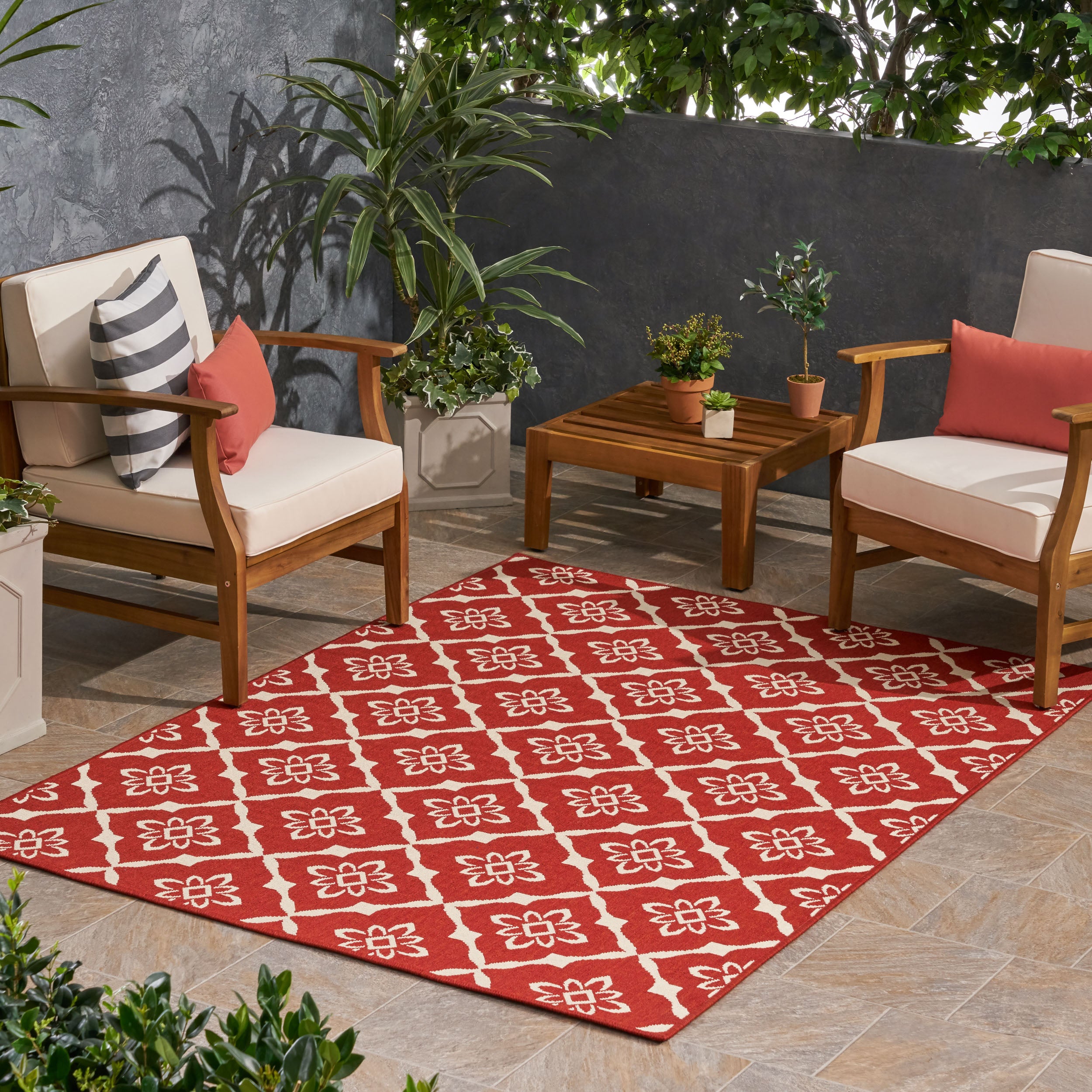 Eluzer Outdoor Trellis Area Rug, Red and Ivory