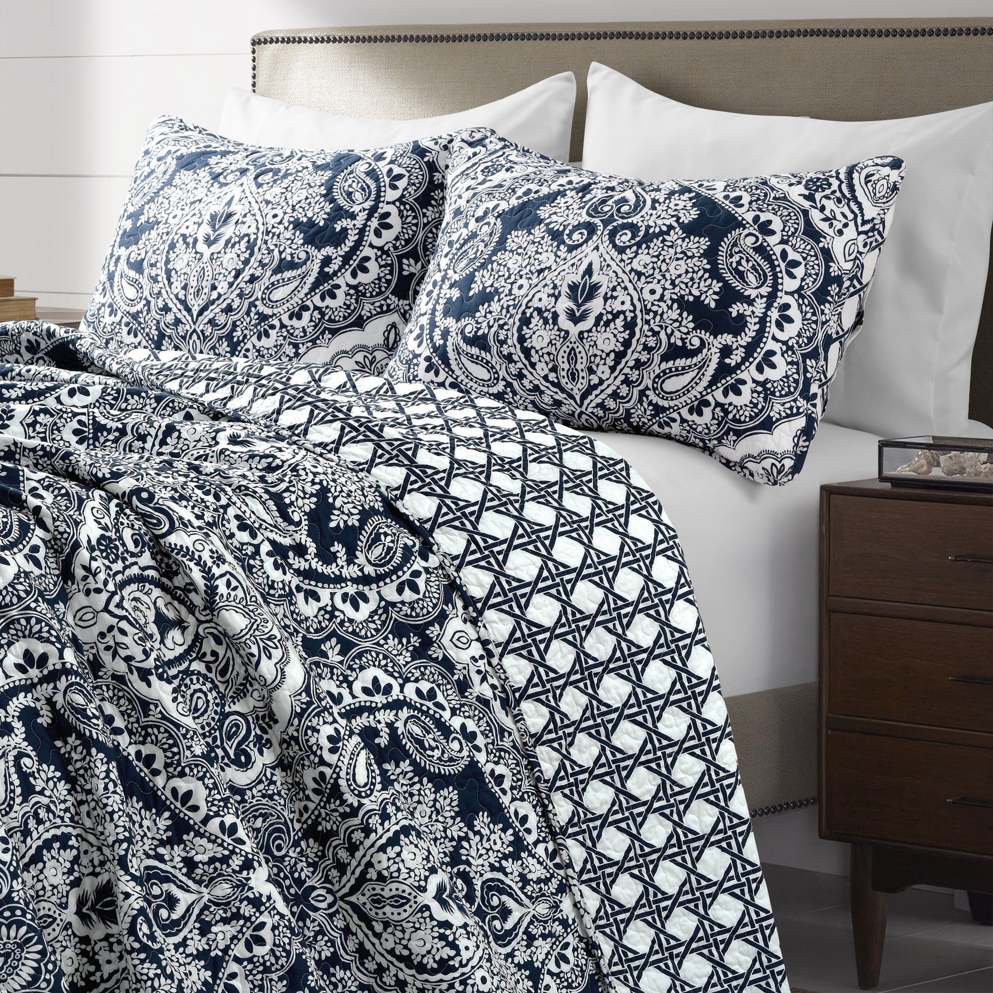 Aubree 3 Piece Quilt Set