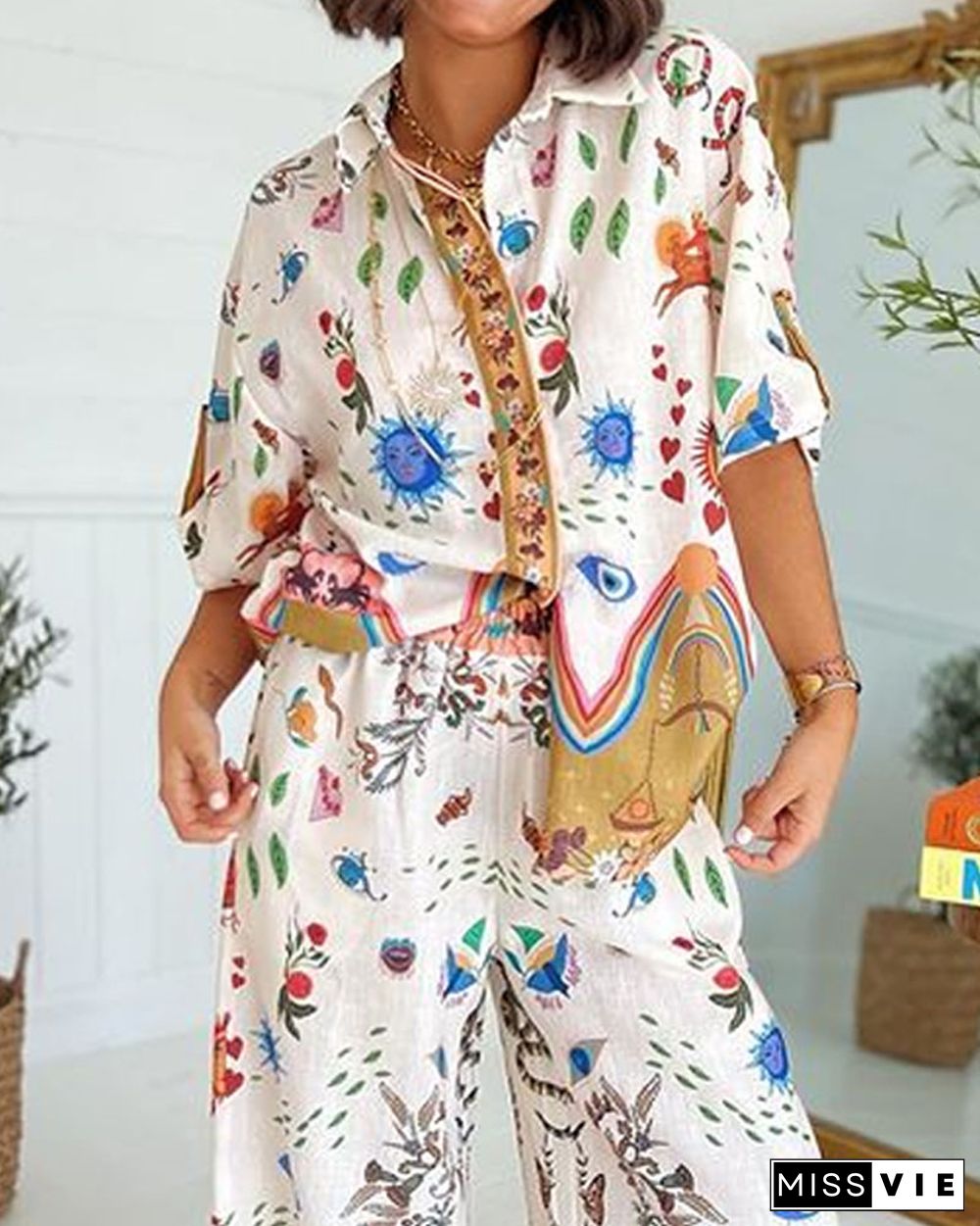 Fashion Printed Short Sleeve Shirt & Pants Two-piece Set