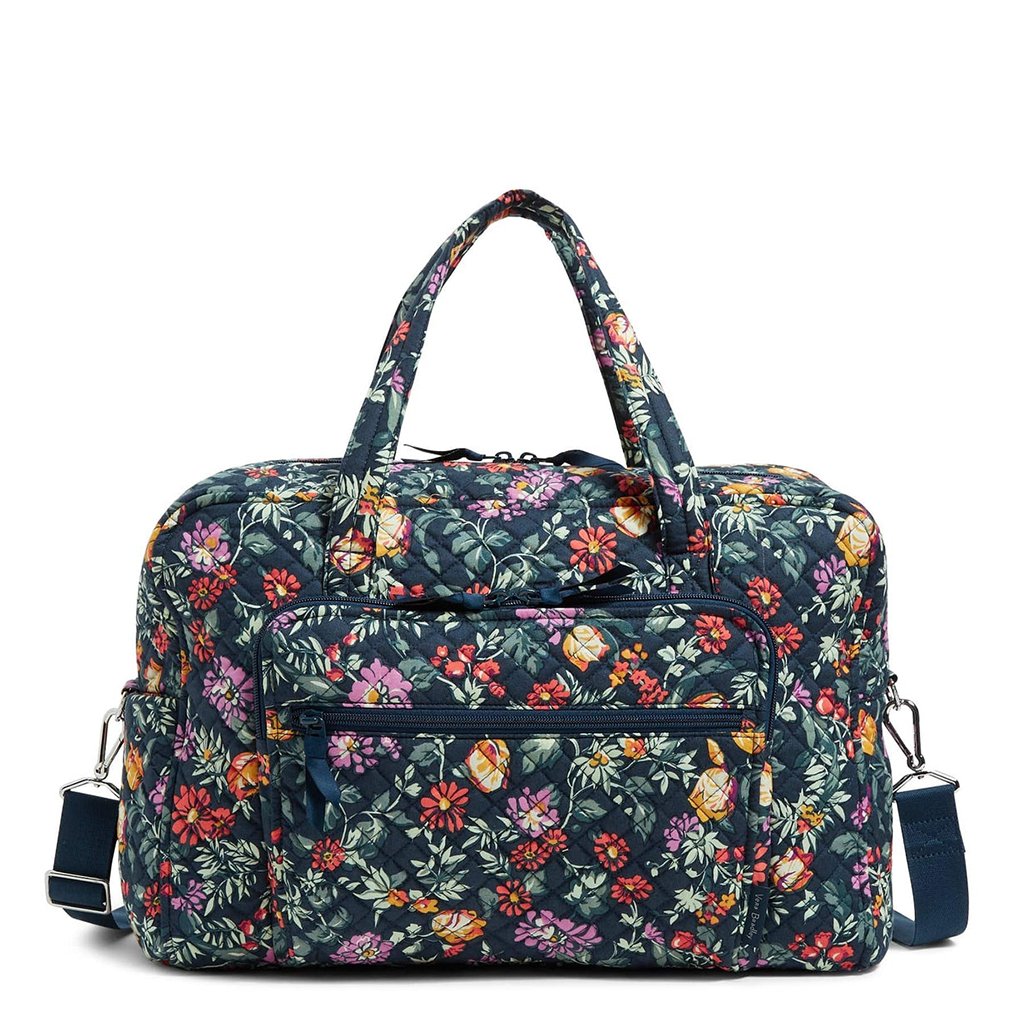 Vera Bradley  Weekender Travel Bag in Fresh-Cut Floral Green