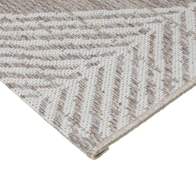 Offset Diamond Outdoor Rug