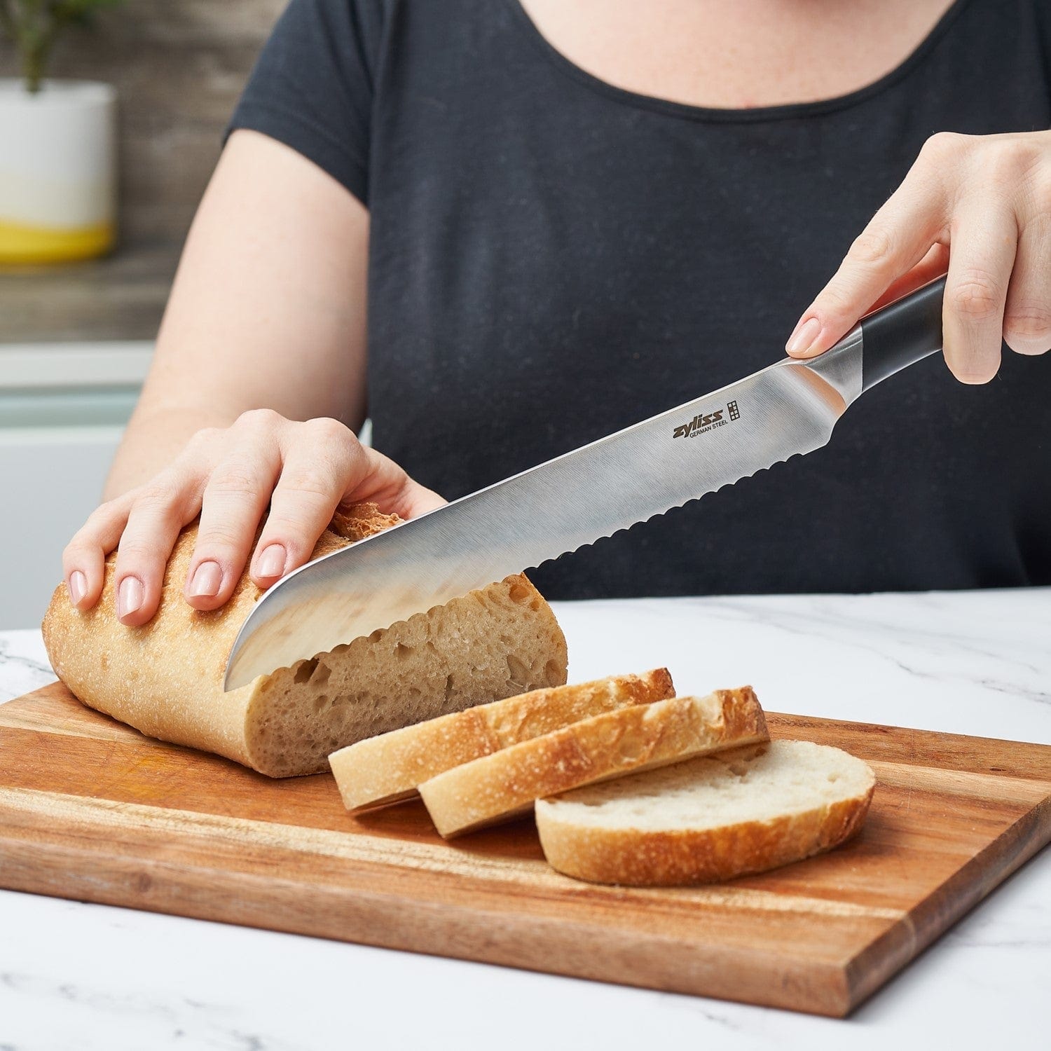 Comfort Pro Bread Knife 8 inch