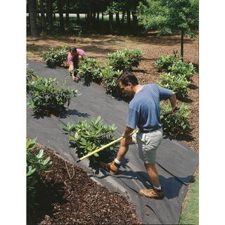 Master Gardner Company WeeDEnder Premium 250 ft. x 3 ft. Bonded Landscape Fabric 322