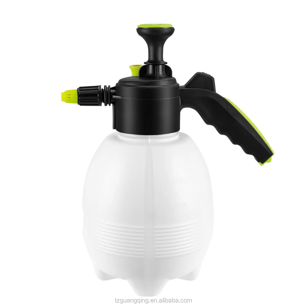 2L hand pump pressure sprayer bottle  garden plastic spray bottle