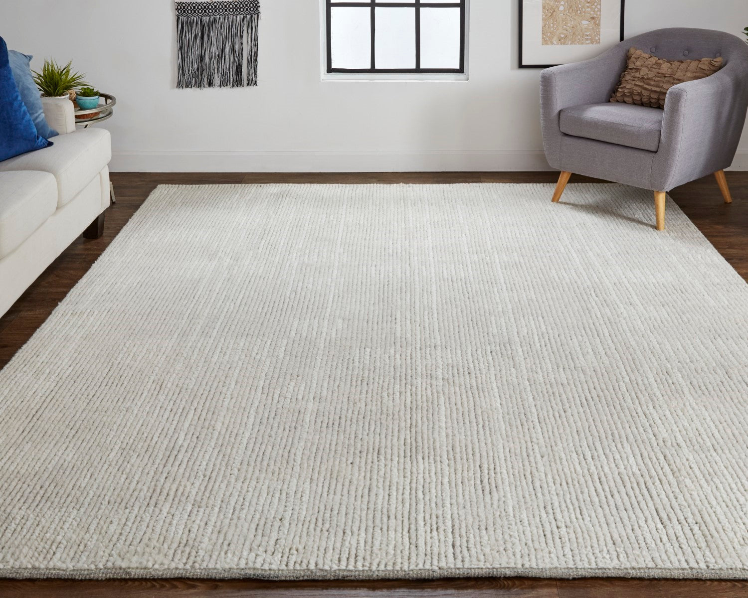 Rheed Solid Color Solid Ivory Rug