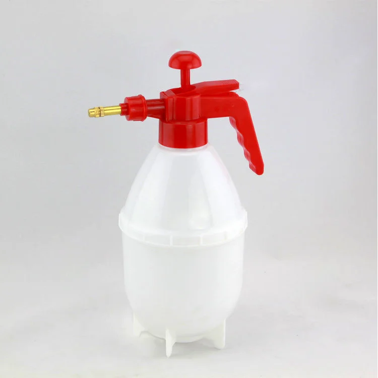 1.5L plastic hand pressure sprayer water pressure sprayer garden pressure sprayer manual sprinkle