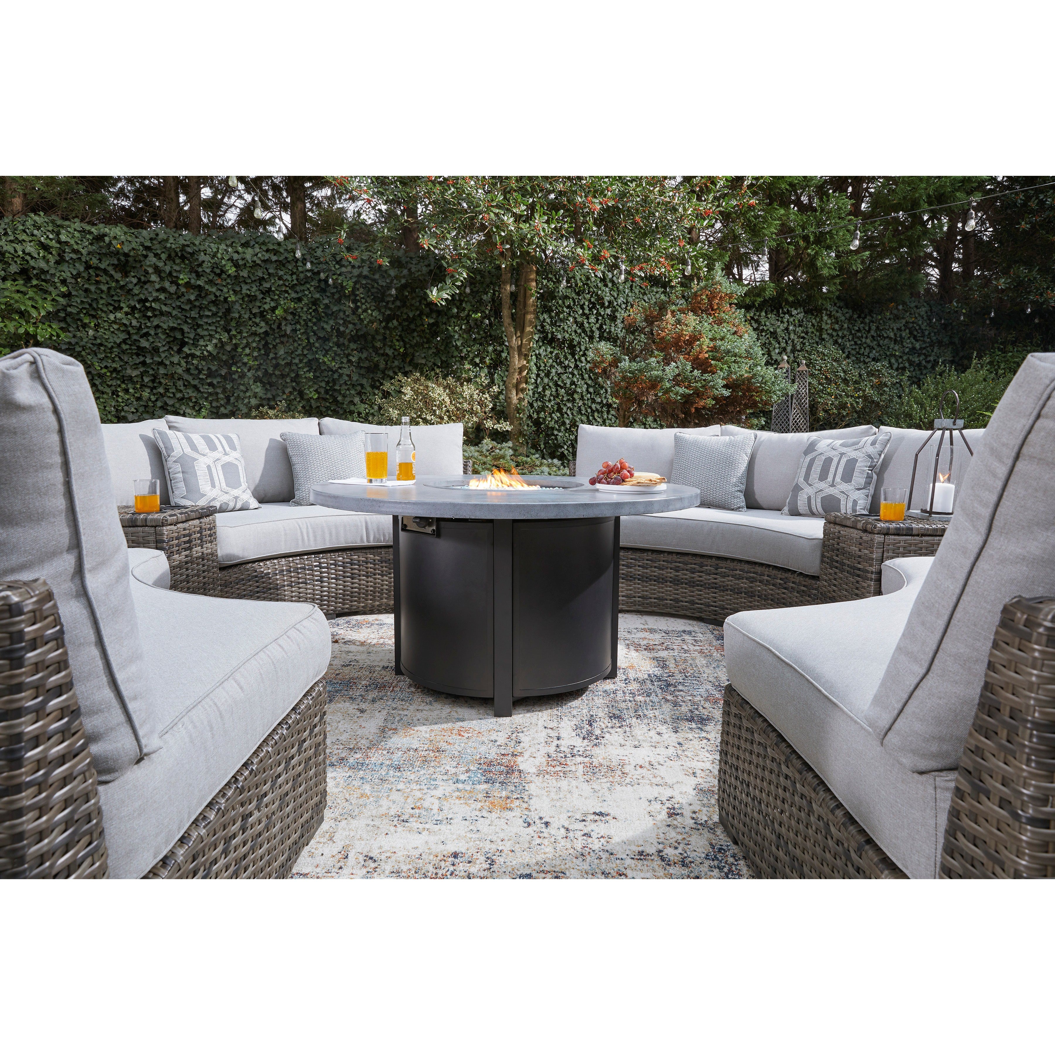 Montauk Curve Outdoor Sectional Seating Sets