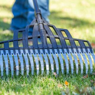 Razor-Back 20-Tine Multi-Purpose Lawn Rake 2000RB