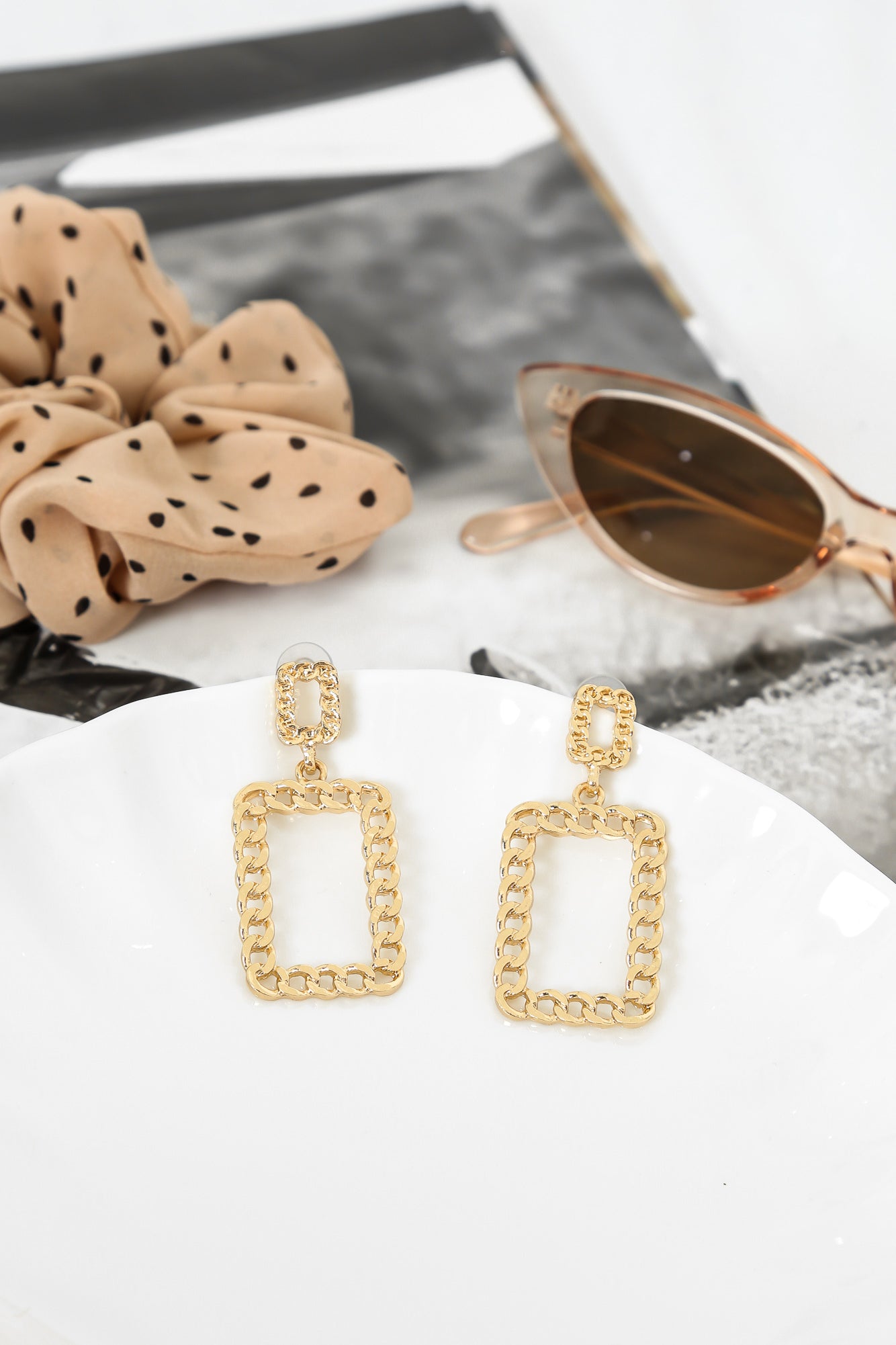 Dada Earrings Gold