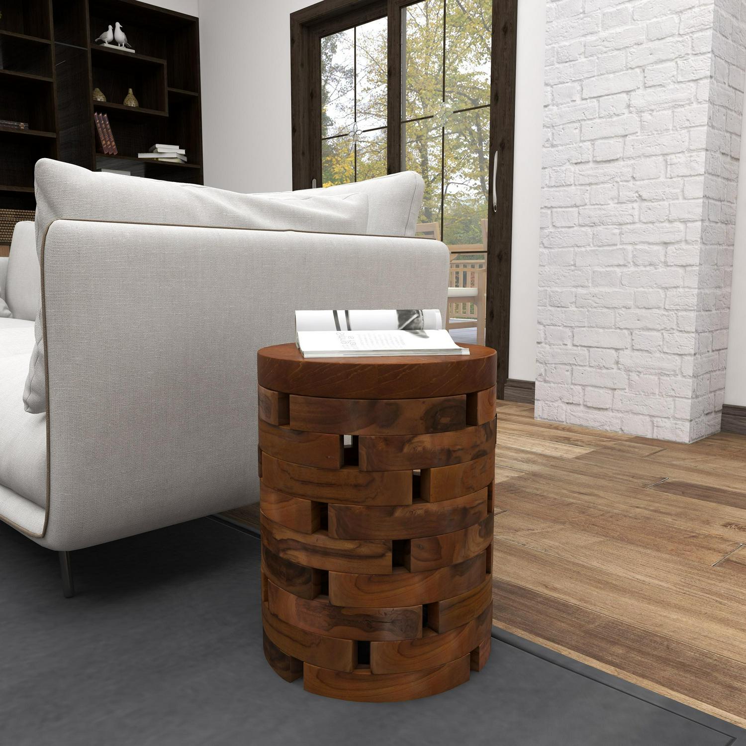 DecMode Brown Contemporary Round Stacked Brick Style Wood Accent Table， 14 W x 18 H