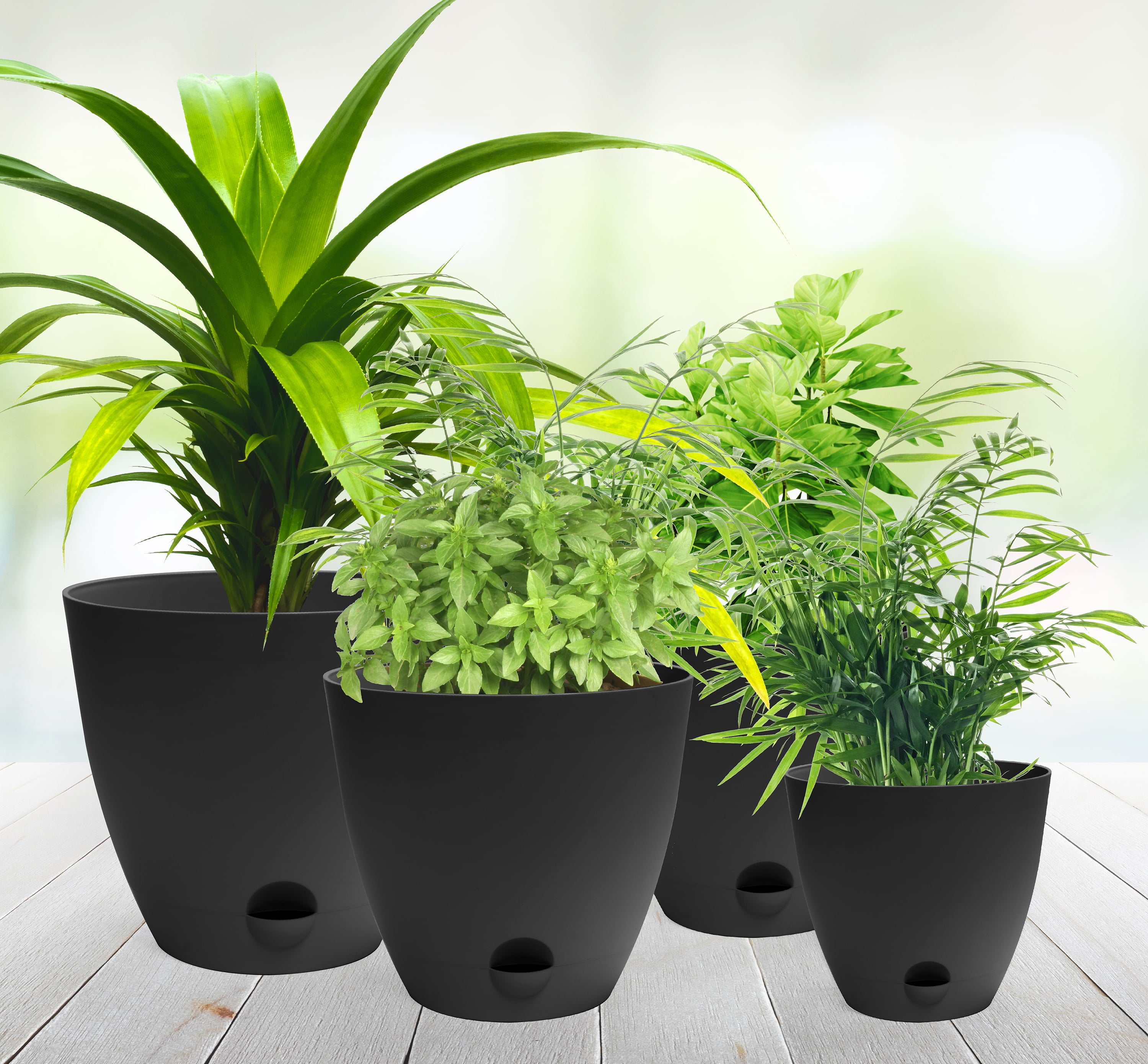 Mainstays 13.9" Self-Watering Black Planter