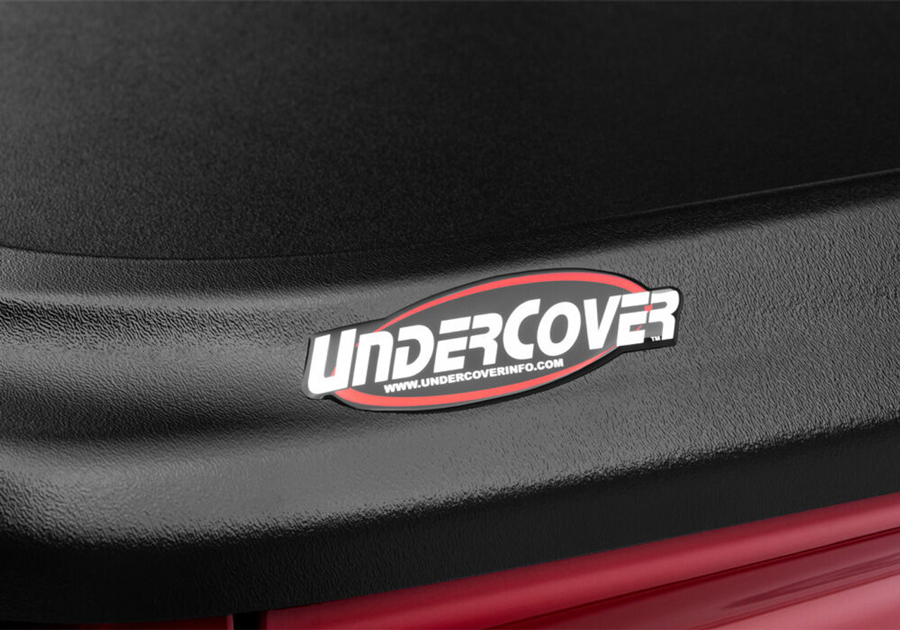 Undercover SE 19