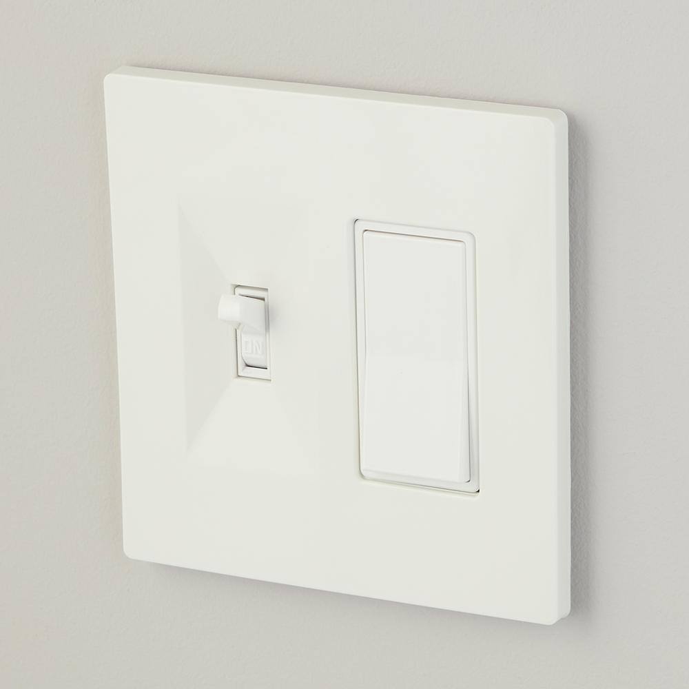 Hampton Bay Maple Hill 2-Gang 1-Toggle 1-DecoratorRocker Wall Plate - White 805484