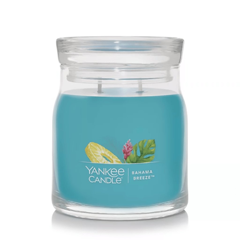 Yankee Candle  Signature Medium Jar Candle in Bahama Breeze™