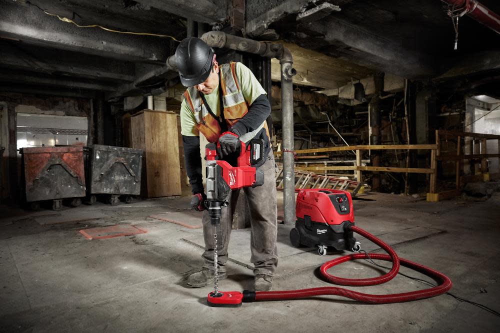 M18™ FUEL™ 1-3/4 in. SDS Max Rotary Hammer with One Key™ One HD12.0 Battery Kit ;