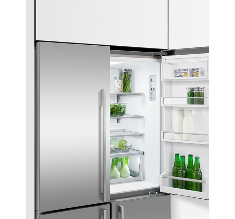 Fisher and Paykel Series 7 19 Cu. Ft. Stainless Steel Freestanding Quad Door Refrigerator Freezer， Ice and Water