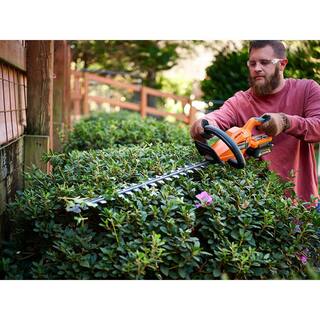 RIDGID 18V Brushless Cordless Battery 22 in. Hedge Trimmer with 2.0 Ah Battery and Charger R01401K