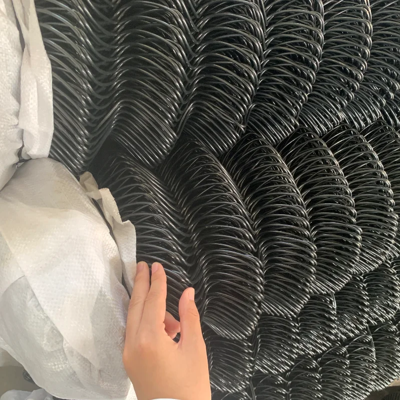 Factory supply 8 ft customized pvc coated chain link fence mesh roll