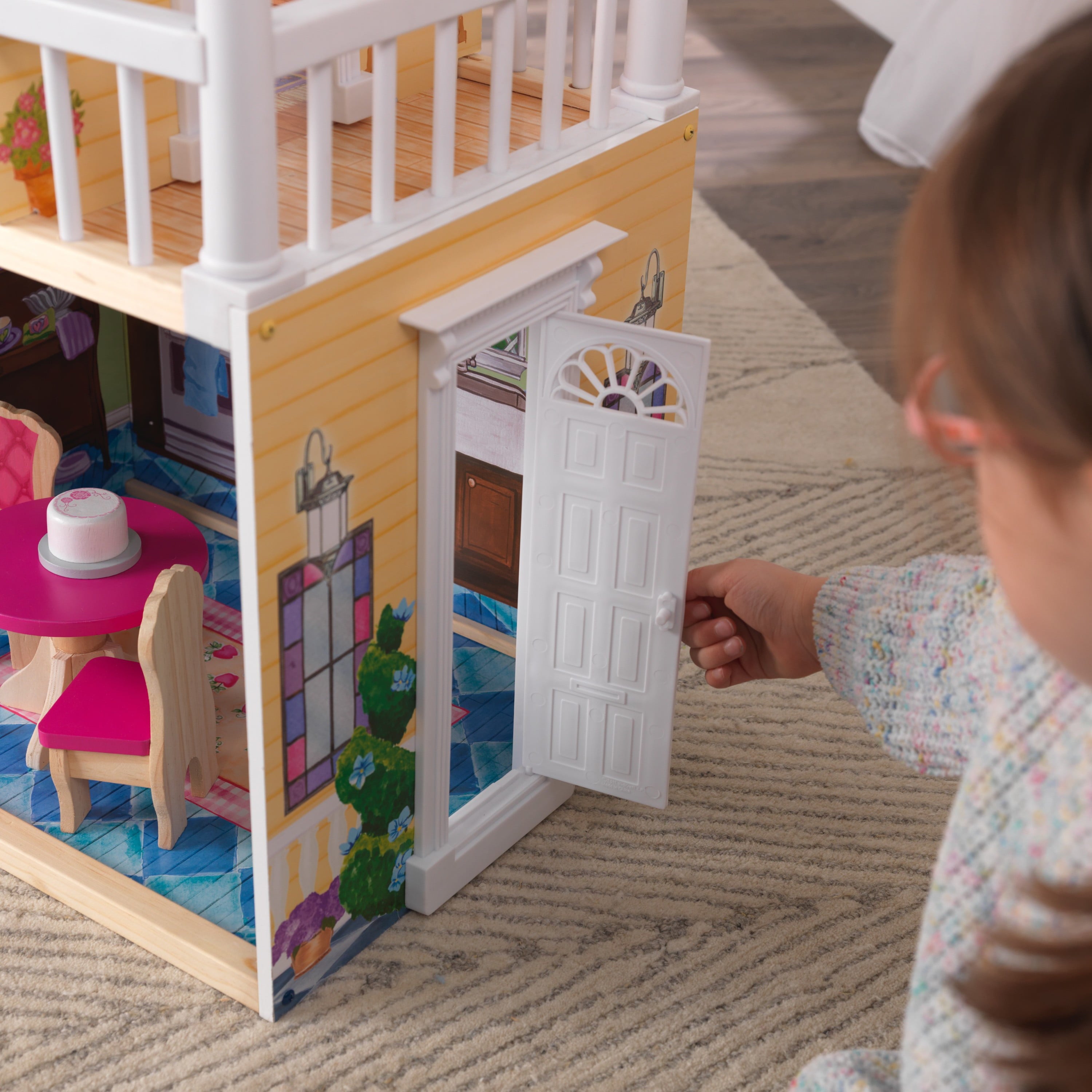 KidKraft My Dreamy Dollhouse with Lights and Sounds， Elevator and 14 Accessories