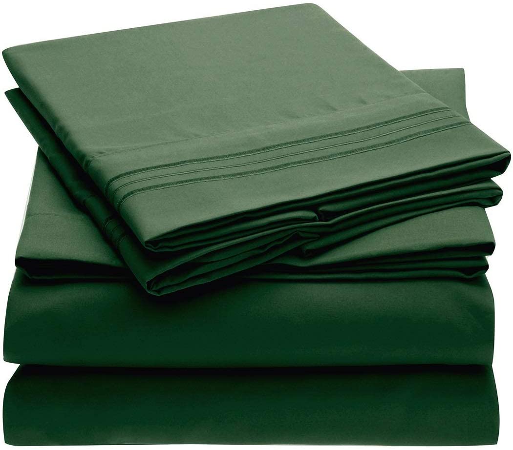 Brushed Microfiber Hypoallergenic 4 pcs Bedsheet Set King Size