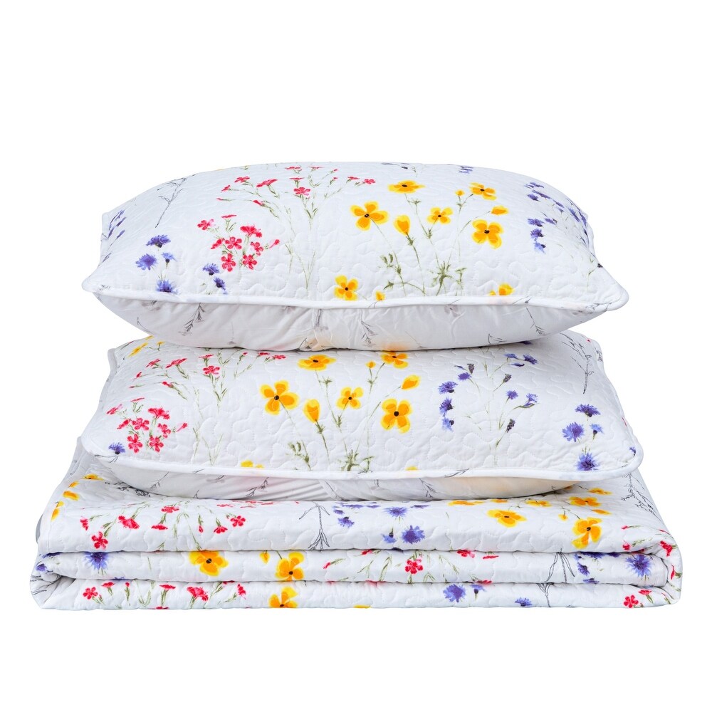 Luxurious Colorful Floral Microfiber Quilt Set With Shams