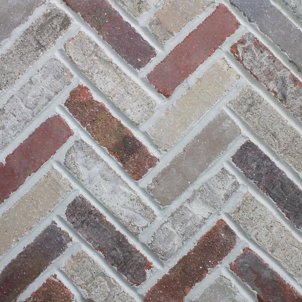 Old Mill Brick 28 in. x 12.5 in. x 0.5 in. Brickwebb Herringbone Cobblestone Thin Brick Sheets (Box of 5-Sheets) BWH-370014CS