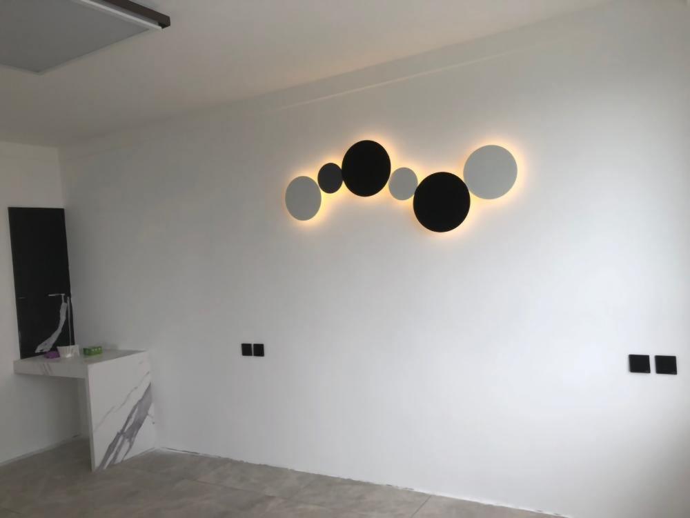 Geometric Disc Wall Lamp