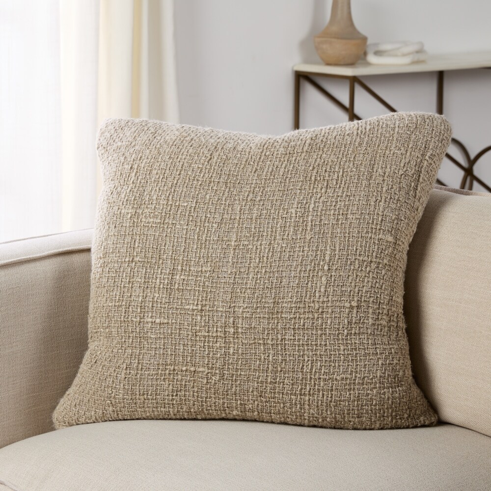 Ceretic Solid Pillow