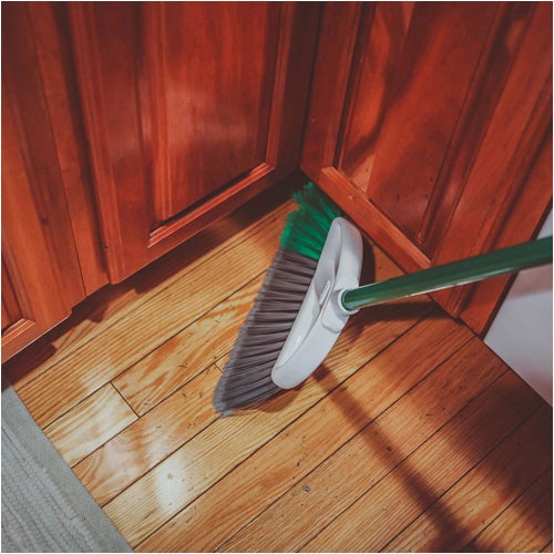 Libman 205 Large Precision Angle Broom， 13