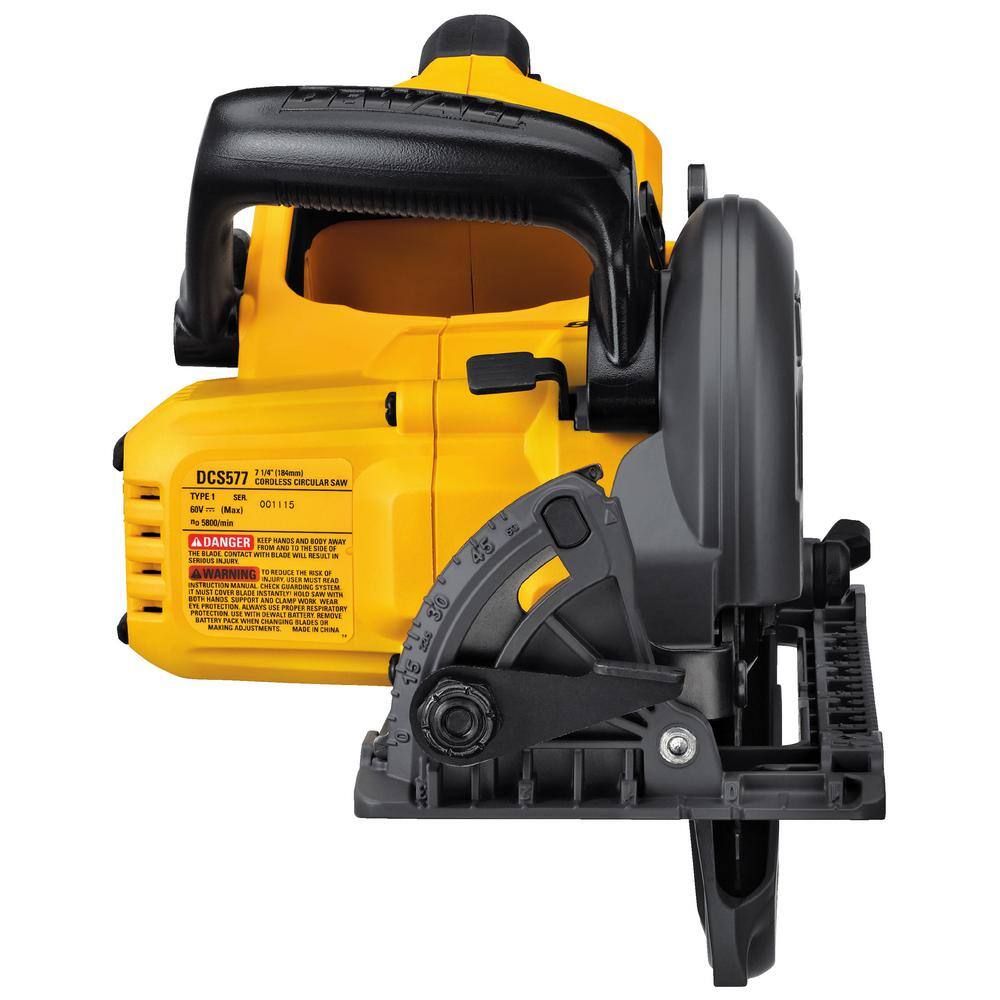 DW FLEXVOLT 60V MAX Cordless Brushless 7-14 in. Wormdrive Style Circular Saw and (1) FLEXVOLT 6.0Ah Battery DCS577W606