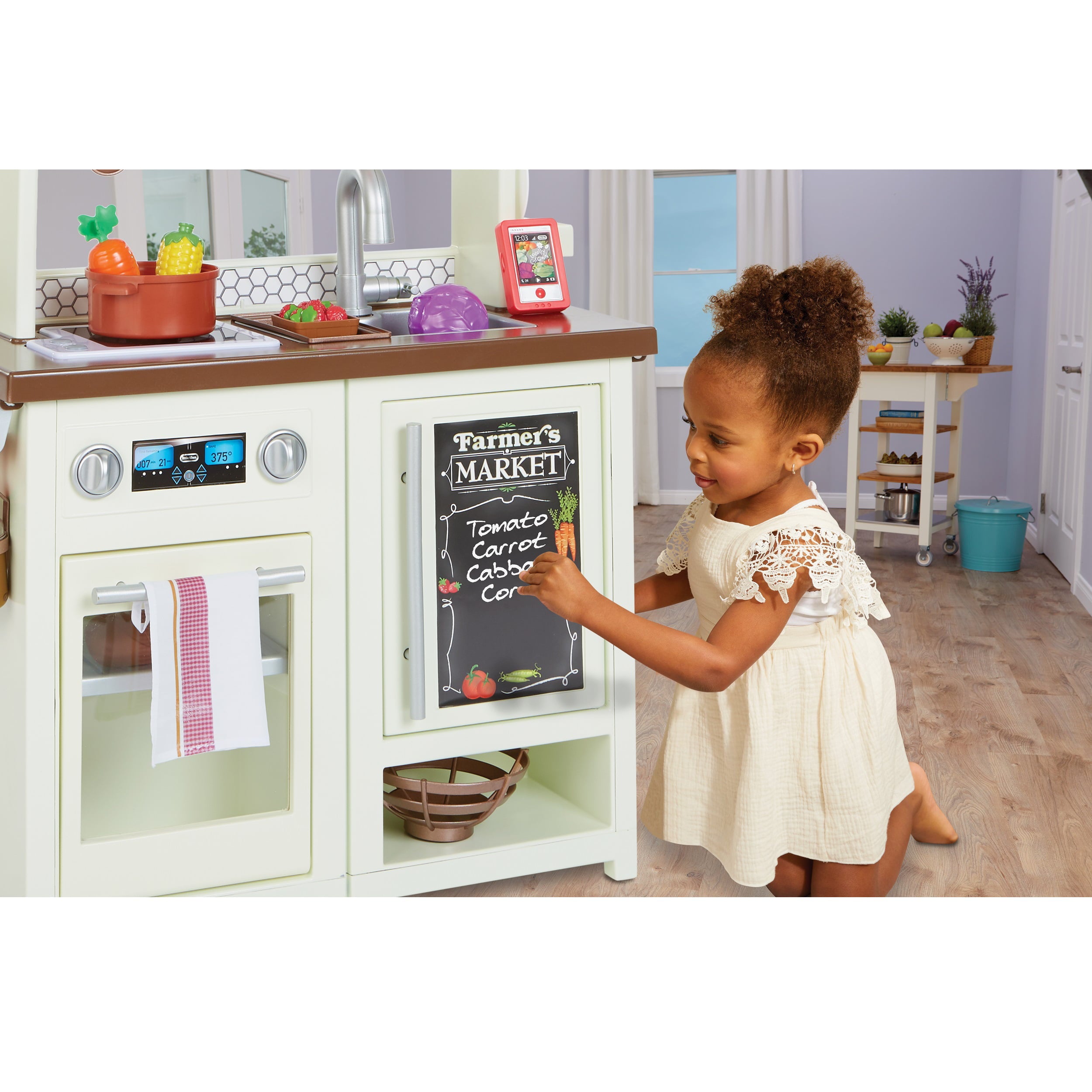 Little Tikes First Market Kitchen Pretend Play Kitchen w/ Over 20 Accessories