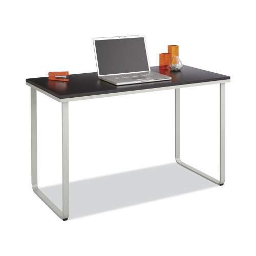 Safco Steel Desk， 47.25