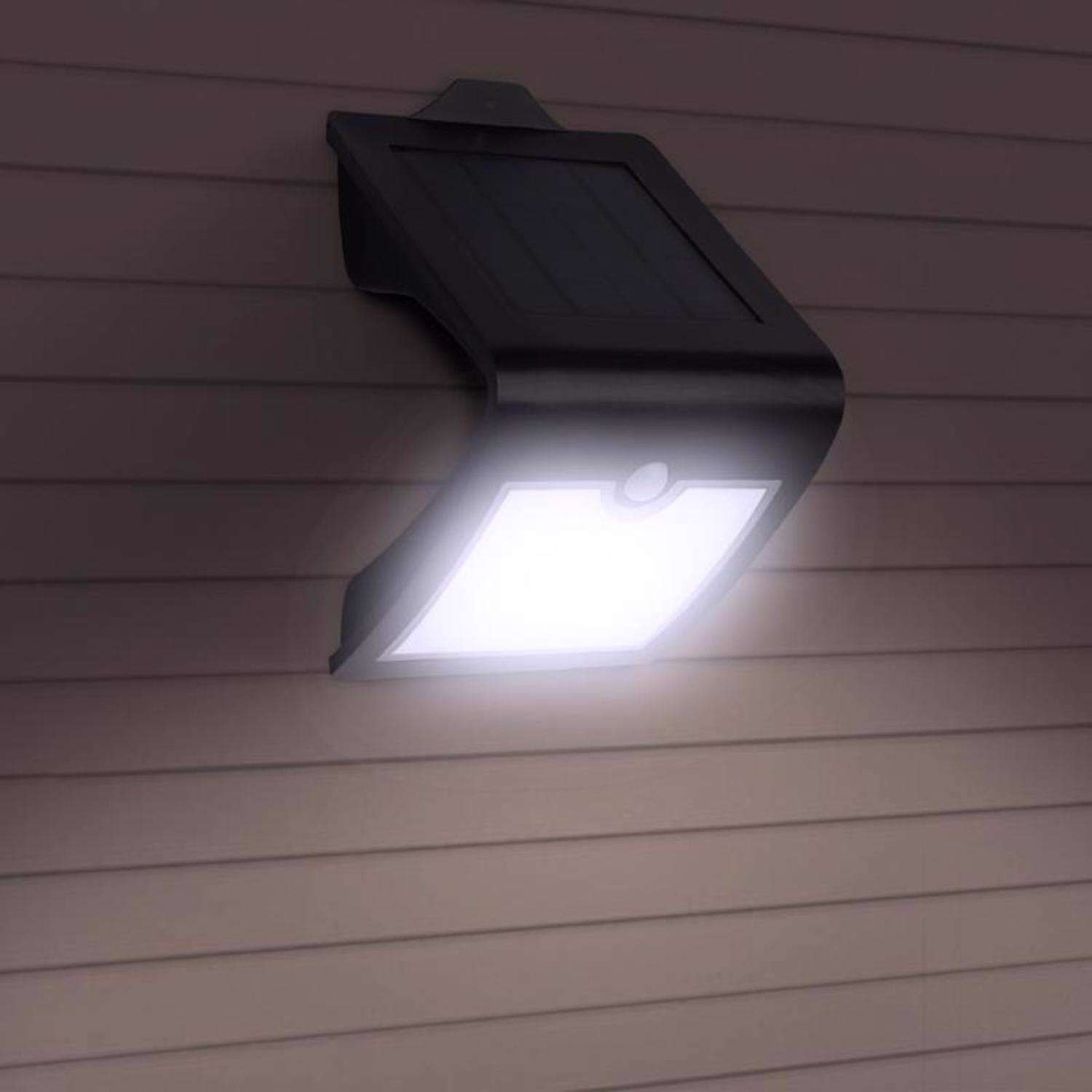 Feit LED Motion-Sensing Solar Powered LED Black Security Floodlight