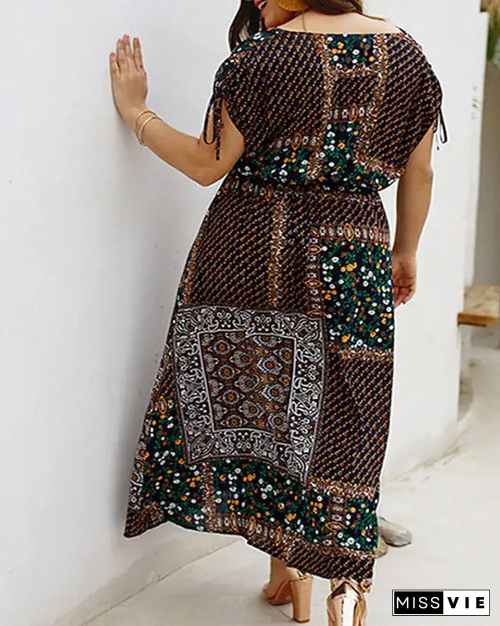 Plus Size Casual Boho Floral Pleated Dress