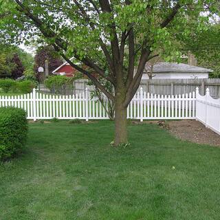 Weatherables Ellington 4 ft. H x 8 ft. W White Vinyl Picket Fence Panel Kit PWPI-3SC-4X8