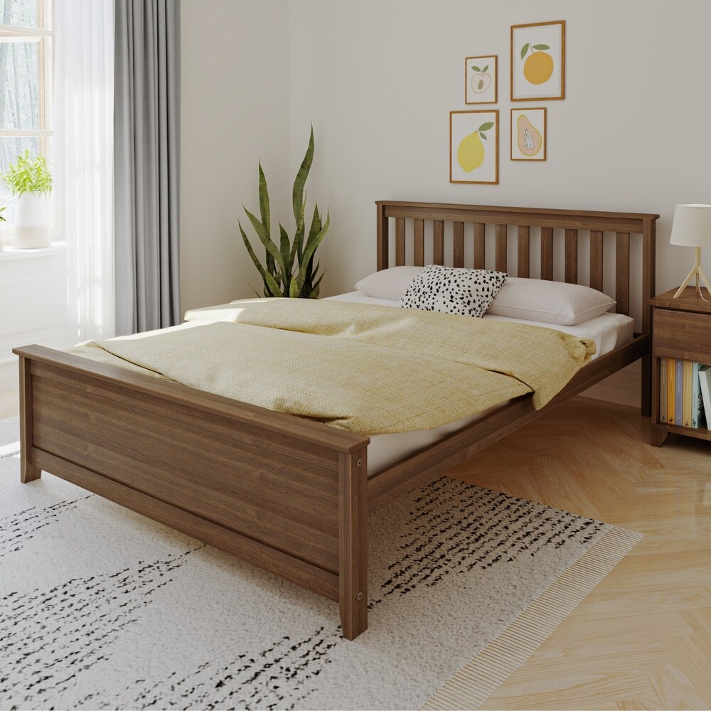 Max and Lily Classic Queen Bed