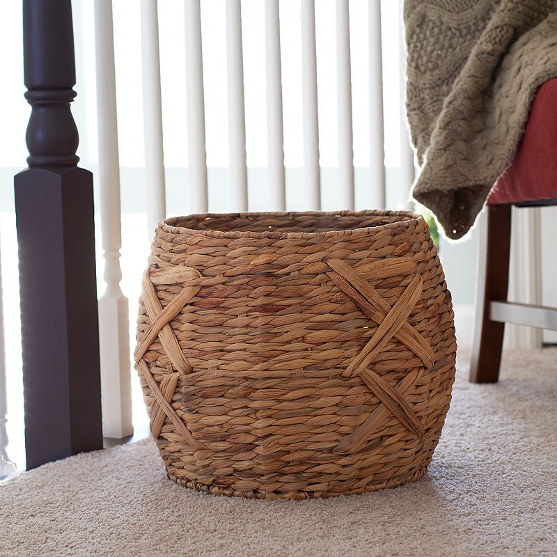 Household Essentials X-Weave Round Wicker Floor Basket