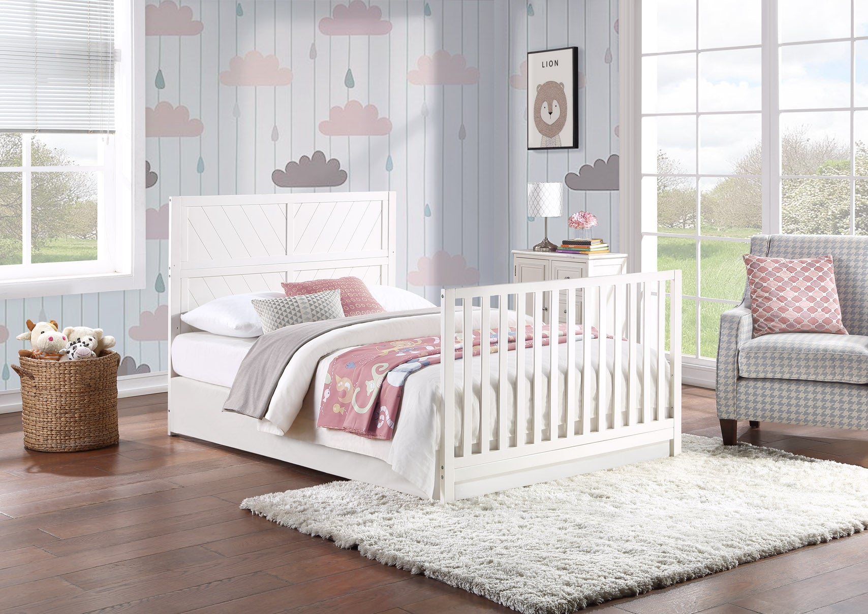 Ti Amo Shiloh 4-in-1 Convertible Baby Crib, Snow White