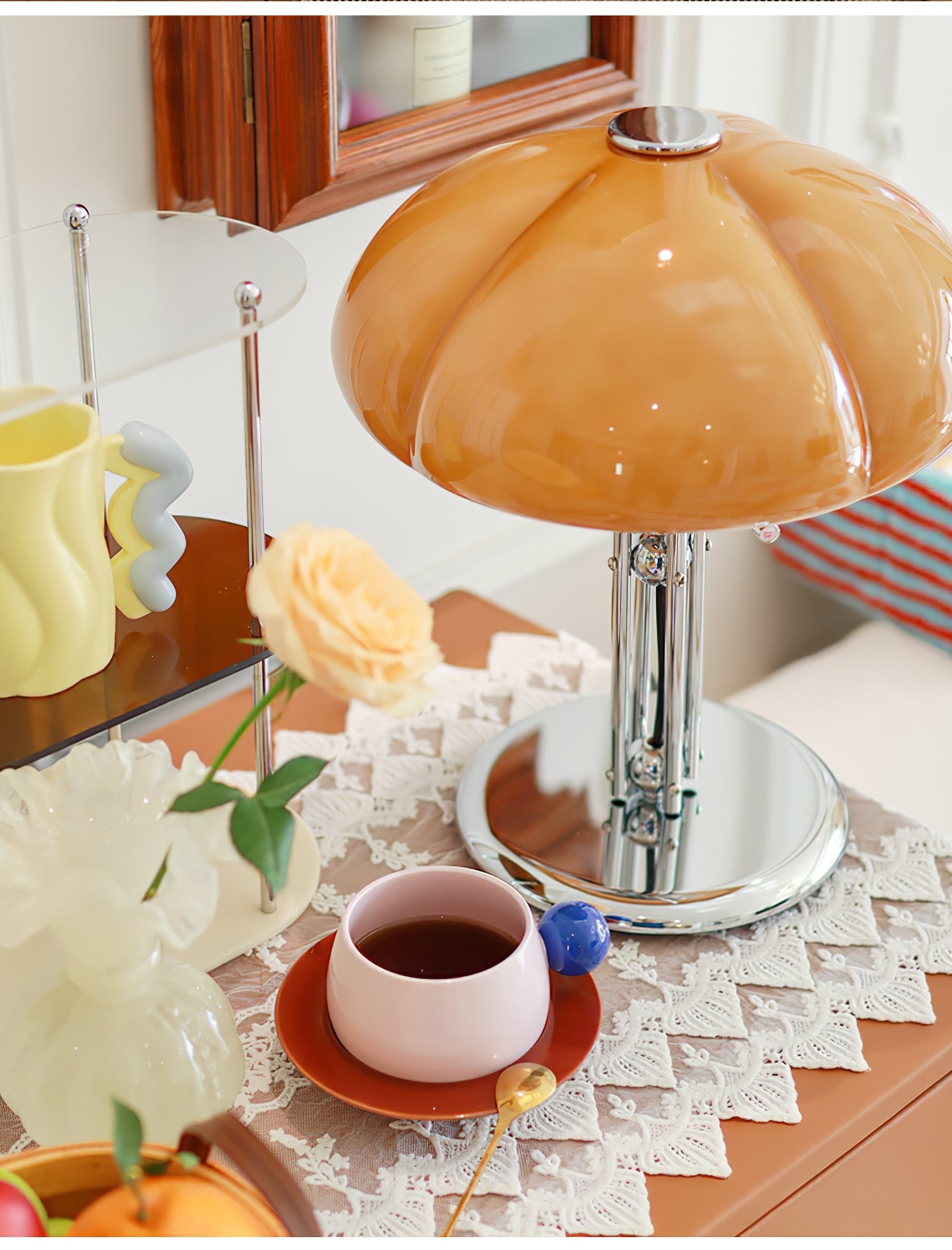 Mushroom Bauhaus Table Lamp