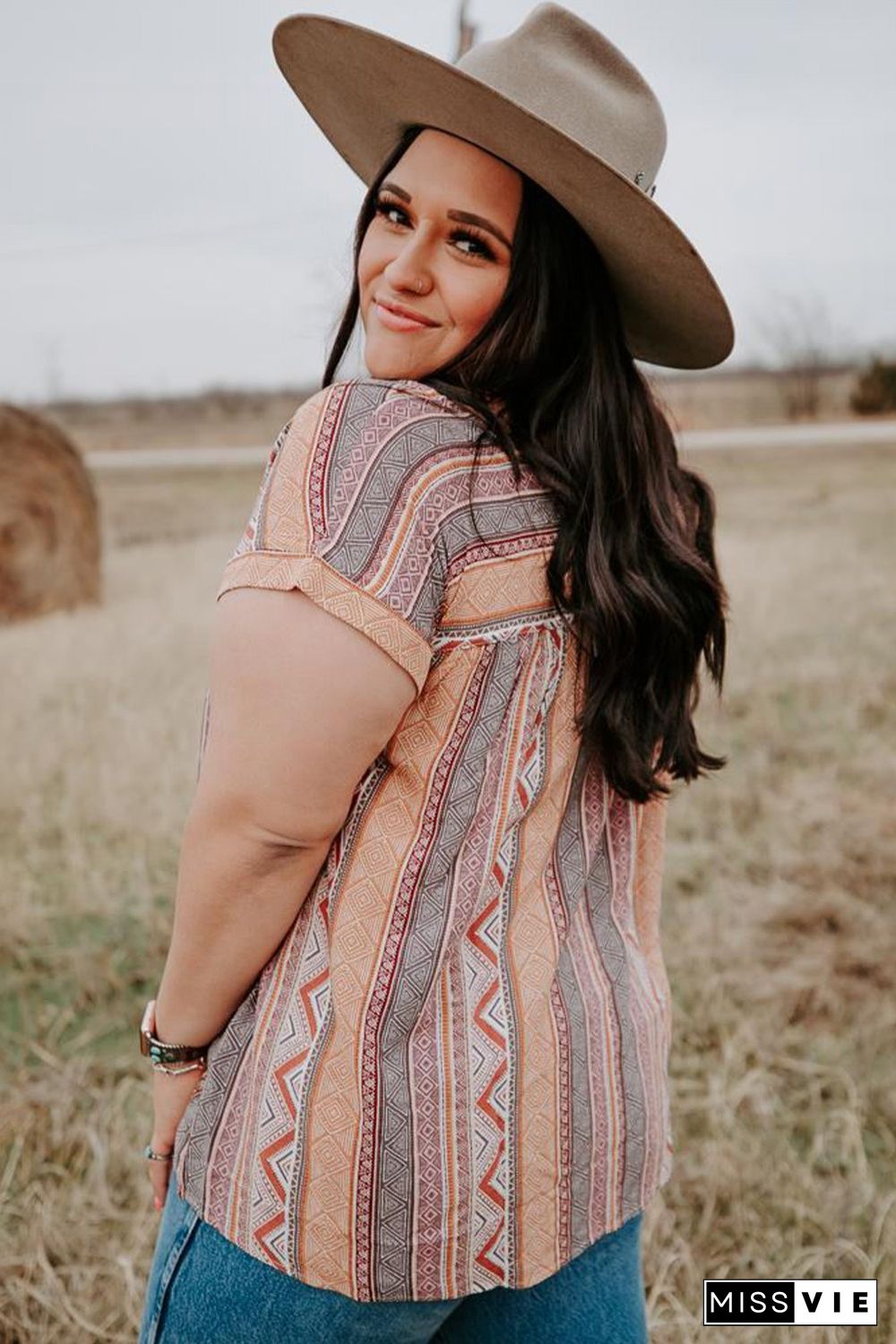 Tribal Geometric Print Plus Size Short Sleeve Top