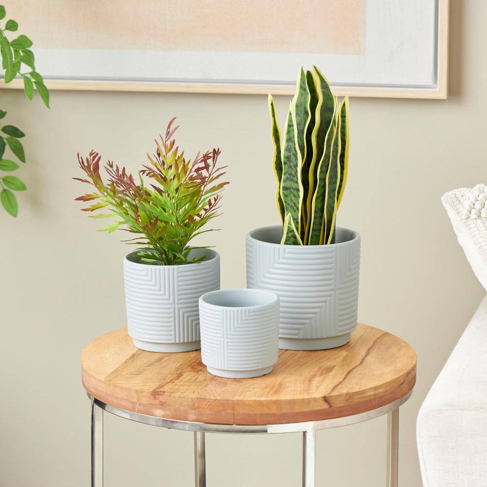 Litton Lane 7 in. 6 in. and 4 in. Small Gray Ceramic Planter with Layered Square Shaped Grooves (3-Pack) 43853