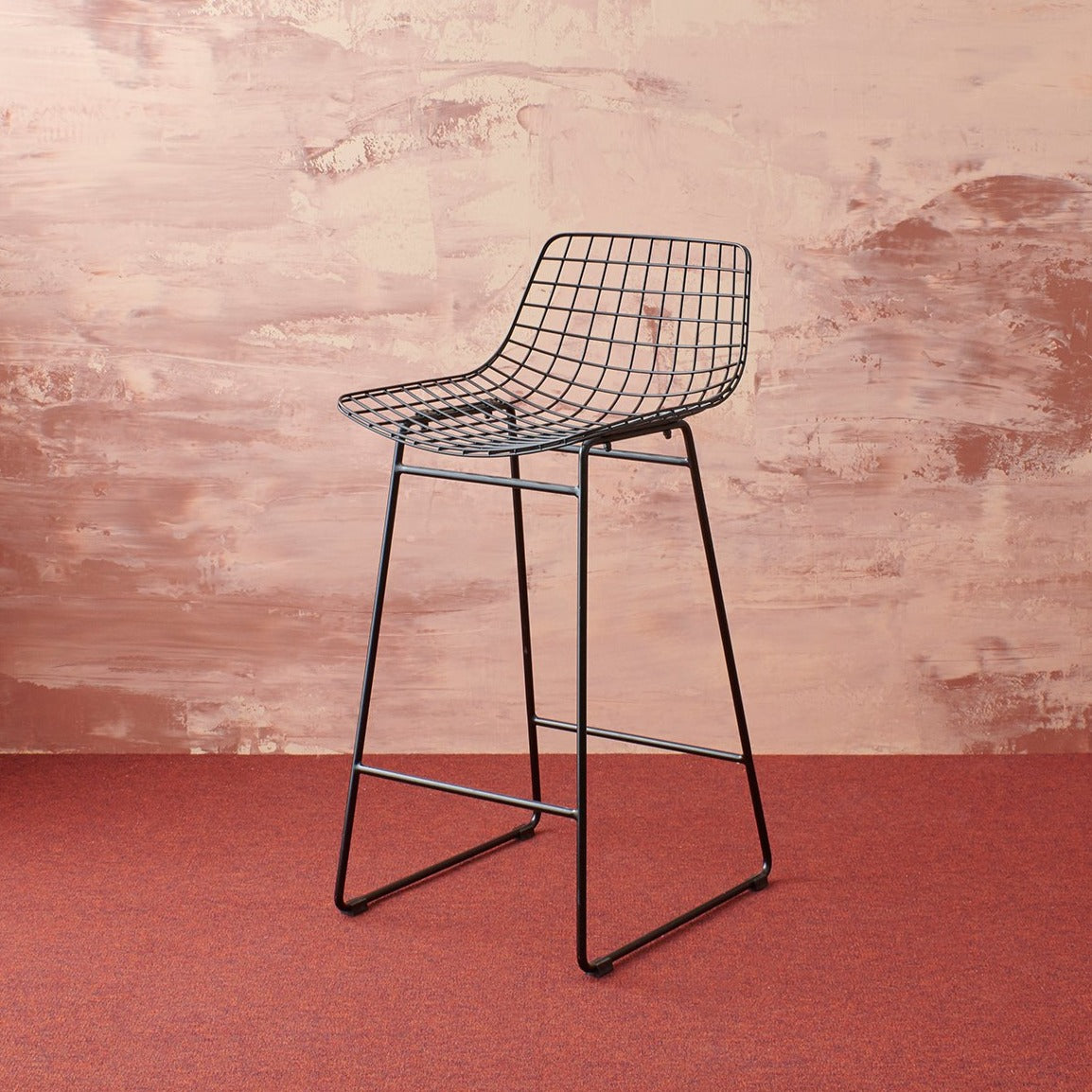 Metal wire bar/counter stool - black