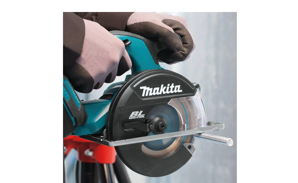 Makita XSC02Z 18-Volt LXT Lithium-Ion Brushless 5-7/8 in. Cordless Metal Cutting Saw (Tool-Only)