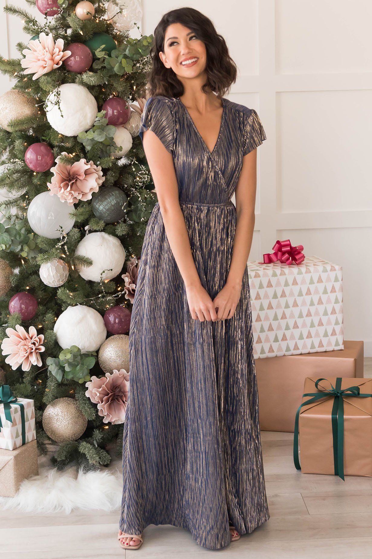 The Holiday Dream Shimmer Maxi Dress