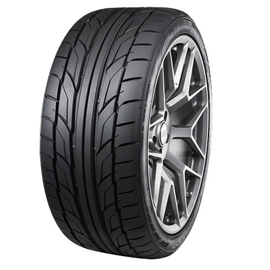 Nitto Tires N211-240 Nitto NT 555 G2 Tires