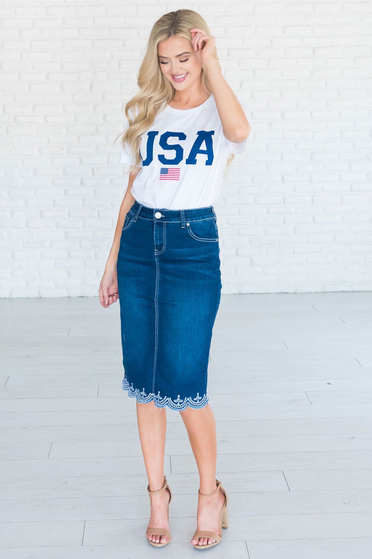 Indigo Wash Scallop Denim Skirt