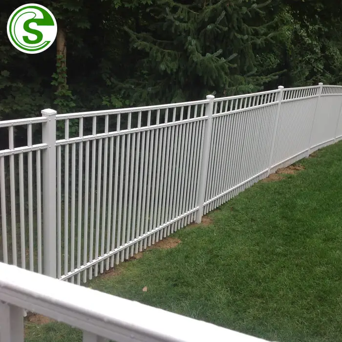 USA Market Aluminum House Fence Waterproof Metal Customized Steel Fence Powder Coated Surface Wrought Iron Fence School Supply