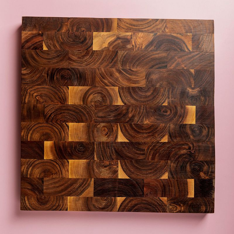 GAURI KOHLI Taiga Wood Cutting Board， Square - 16