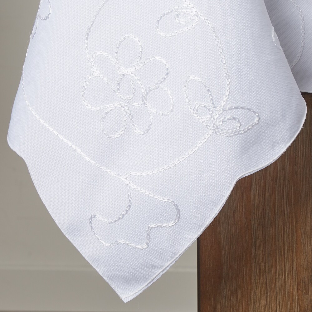 Violet Linen Dublin Embroidered Pattern Tablecloth